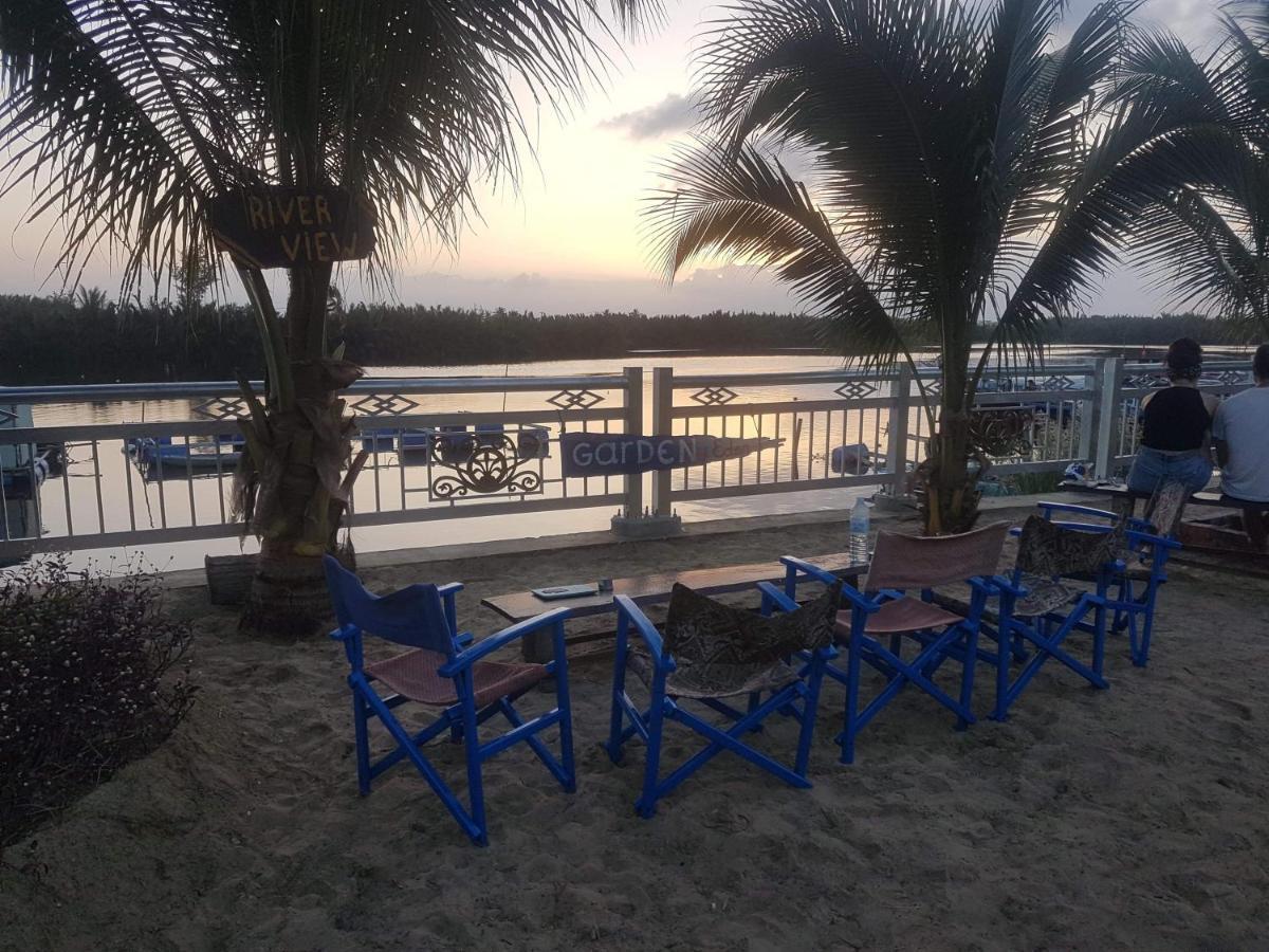 River Park Trademark River Park Homestayandhostel Hoian